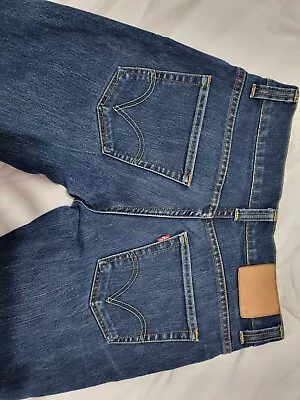 Levi Jeans W32 L34 • £10