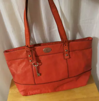 Fossil Hunter Tote Red Leather Bag ZB5364 Vintage • $29.99