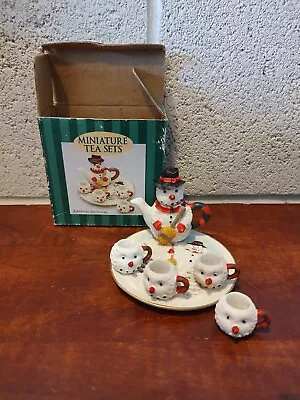 C&F 1995 Miniature Decorative Tea Set 7 Piece Snowman Christmas Holiday A3 • $7.99