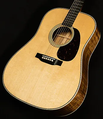 Martin Guitars  Custom Shop Super D • $3999