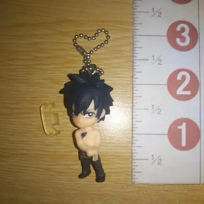 A72329 Fairy Tail Small Figure Mascot Swing Keychain Gray Fullbuster • £9.63