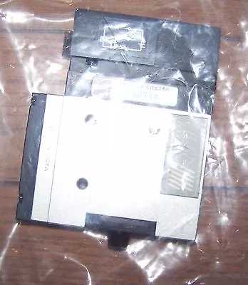 $50 • Buy SMC NZM071M Vacuum Switch And Ejector NZSE1-00-15 12-24vdc