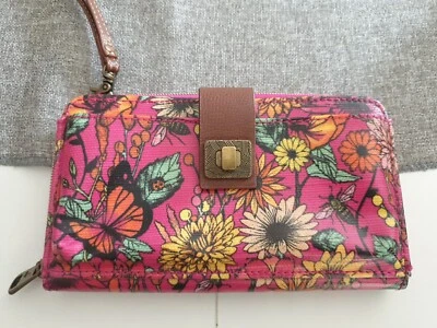 Sakroots Wallet / Wristlet • $15