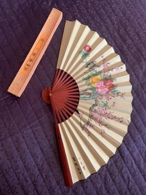 £15 • Buy Vintage Oriental Hand Painted Wooden Wall Fan Boxed 