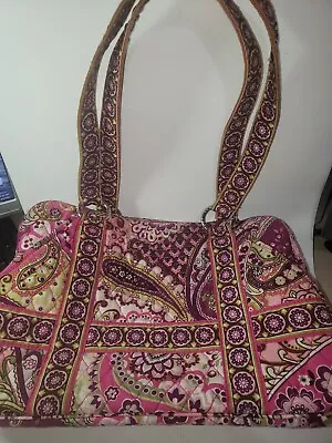 Vera Bradley Retired Very Berry Paisley Shoulder Purse Bag Pink Green Quilted • $32.99