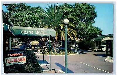 C1950 Grand Motel Tourist Traveler Drive Inn Car Pasadena California CA Postcard • $14.98