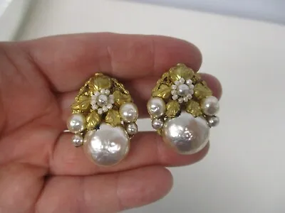 VINTAGE SIGNED MIRIAM HASKELL MABE PEARL With FLOWER CLIP ON EARRINGS ~ 1 1/4  • $225