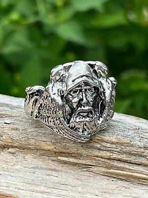 Wizard Warlock Shapeshifter Crow Wolf Band Silver Steel Alloy Ring - Size 7 • $22.99