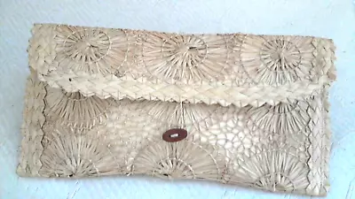 Straw Woven Clutch Bag 12  X 6  Wood Butt Closure Lined In Crm Fabric Excell Con • $19.95