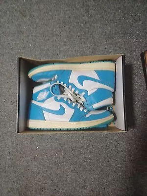 Size 9 - Jordan 1 Retro High OG UNC 2015 • $202.50