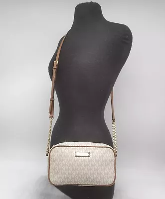 Michael Kors Signature Crossbody- Vanilla  • $105