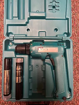 Makita Cordless 9.6v Ni-Cd 6095D Drill And 2 Battery 9000 With Case • $19.99