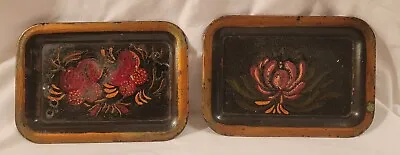 Two Vintage Small Painted Metal Trays 6-5/8 X4-5/8  • $18.45