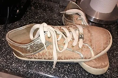 MICHAEL KORS Size 4 Milky Way Tan Gold WOMENS SIGNATURE TENNIS SHOES SNEAKERS • $15