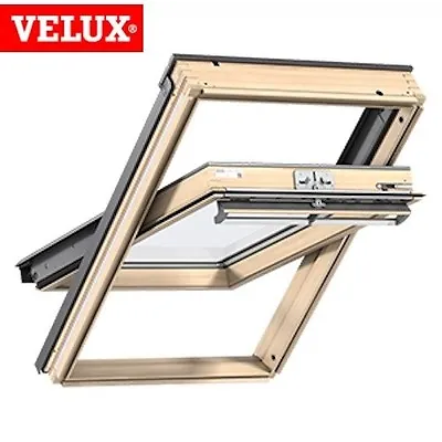 VELUX MK04 Pine Centre Pivot Roof Window Loft Skylight 78cm X 98cm GENUINE VELUX • £399