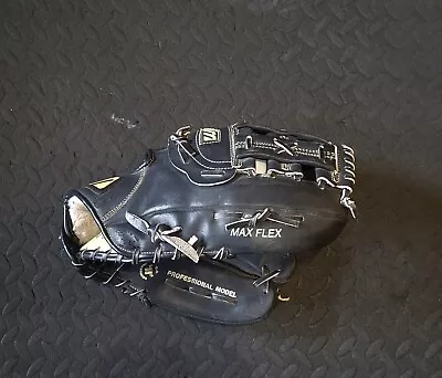 Mizuno MZ130S Professional Franchise Slowpitch Softball Glove RHT 13”  • $24.99