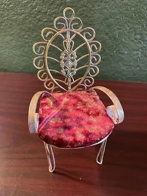 RARE Gold Metal Wirework Armchair Throne Ornate Scrolls Design Cushion Dollhouse • $6.95