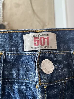 Vintage Levis 501 Jeans • £12.50