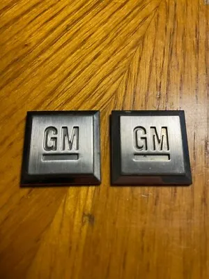 GM Mark Of Excellence 1  Square Fender Emblem Badge 15223484 PAIR • $9