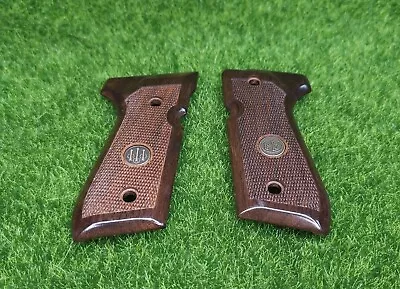 Beretta #JG92FSW OEM Replacement Wood Handgun Grips For 92/96FS Series Pistols • $54.95