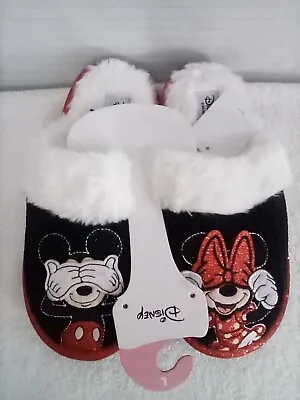 Nwt Women Disney🩰 Size 9/10  Mickey & Minnie  Peek-a-boo Slippers  • $60