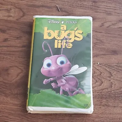 A Bug's Life (1999) - VHS - VG • $4.17