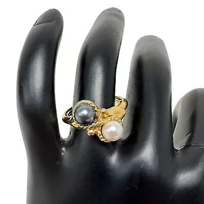 Vtg Gold Tone Faux Black White Pearl Nautical Costume Jewelry Ring Size 6.5 - 8 • $22.79