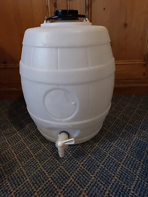 Home Brewing Pressure Beer Barrel With Tap And Vent Cap 40 Pint/25 Litre • £25
