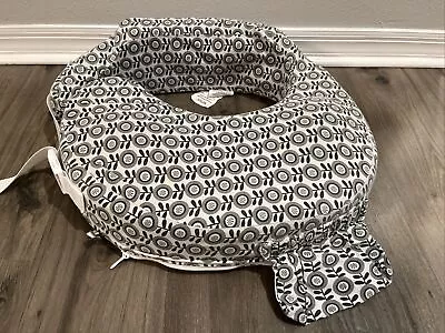 My Brest Friend Original Nursing Posture Pillow Black & White Poppy • $9.99