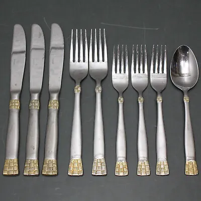 (9 Pieces) Oneida Gold Accent Basket Weave OHS243 Stainless Flatware Set Lot • $24.95