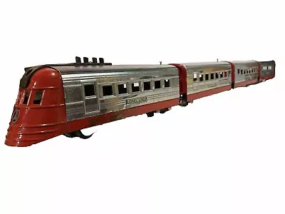 Lionel Prewar Junior 1700E Streamlined Metal Passenger Train • $120