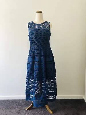 $35 • Buy Grace & Hart Party Dress Blue Cutout W’ Black Lining Size 10 Sleeveless Quality