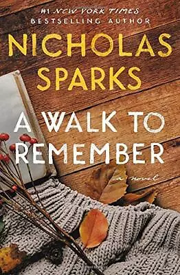A Walk To Remember By Sparks Nicholas [Mass Market Paperback] • $9.37