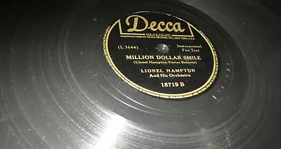 78RPM Decca Lionel Hampton - Beulahs Boogie /Million Dollar Smile Nice Play VV+ • $8.95