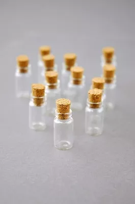 10 X Tiny 1ml Glass Bottles With Cork Wood Stopper Vials Mini Jar Bottle Pendant • £4.49