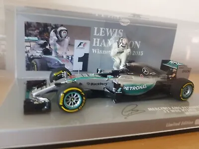 Minichamps Lewis Hamilton   1.43 USA GP  2015  Mercedes With Figure Very Rare • £169.99