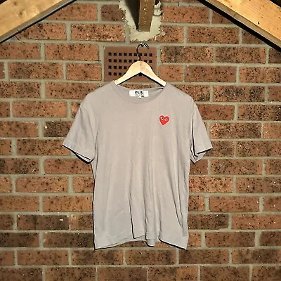 £30 • Buy Grey Comme Des Garcons PLAY Overlap-heart T Shirt