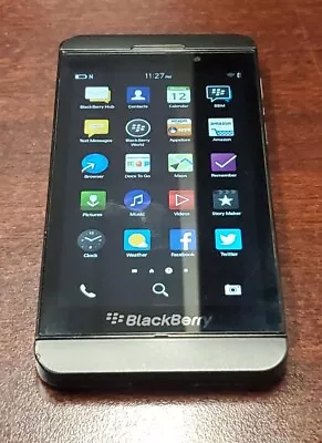 BlackBerry Z10 - 16GB - Black (LOCKED) 4G LTE GSM Touch Smartphone (STL100-3) • $29.07