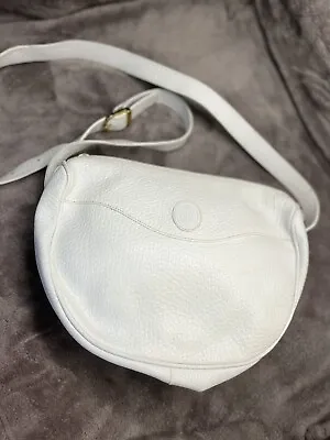 Vintage Mark Cross Women’s White Leather Crossbody Zippered Closure Bag Purse • $44.99