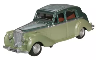 Oxford Diecast 76BN6002 Bentley Mk6 Balmoral Green & Ice Green OO Gauge • $15.93