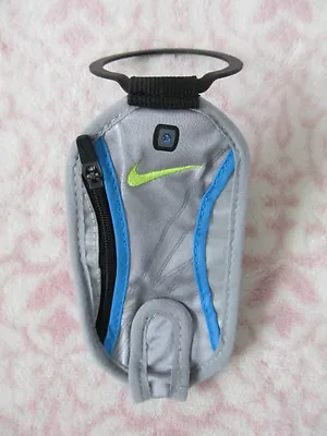 $11.66 • Buy Nike Hand Held Water Bottle Wallet / Pouch Color Wolf Grey/Blue Glow/Volt 