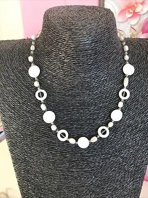 Lovely River Pearl And Mother Of Pearl Illusion Collar Necklace  • £2.45