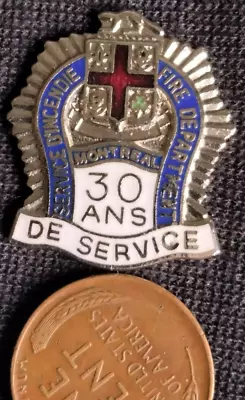 Montreal Fire Department For 30 Years Service Pin • $15.99