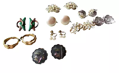 Vintage Jewelry Lot 10 Pieces Clip On All Signed Trifari Sarah Coventry Matisse • $19.99
