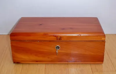 Lockable Antique LANE Wooden Cedar Chest With KEY Jewelry Trinket Box • $34.95