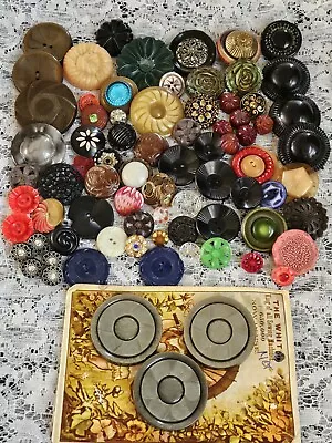 75 Vintage Metal Plastic Lucite Glass Flower Buttons Lot 38V • $13