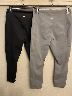 Lot Of 2 Marika YOGA High Rise Mid-Calf Capri  Pants Size Medium M Black & Grey • $10.99