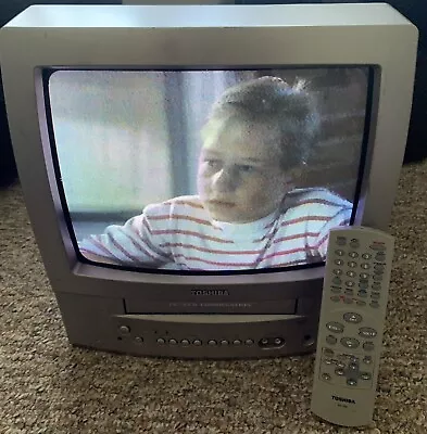 $121.99 • Buy Toshiba 13  TV/VCR Combo Model MV13P3 With Remote *TESTED & WORKING Retro Gaming