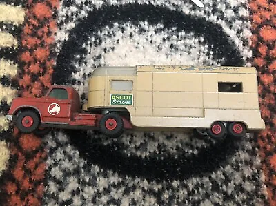 Matchbox King Size K-18 Articulated Horse Van - Horsebox 1967 • $9.47