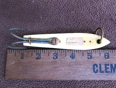 Vintage Earlier Model Bone Tuna Jig: 5 ; Made In Japan - GOOD COND!!!1 • $24